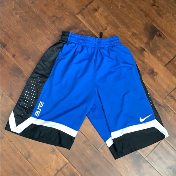 Nike Basketball Shorts - Picture 1 of 4